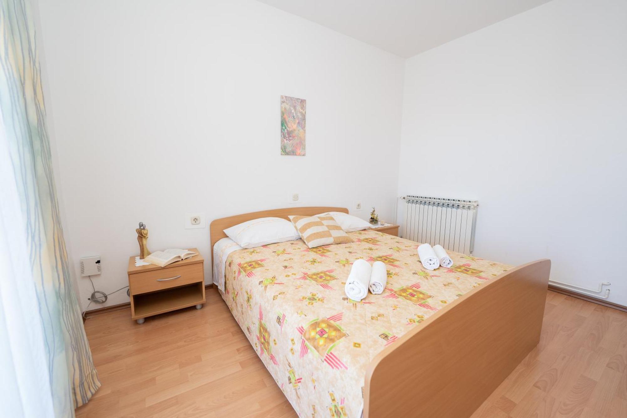 Apartments Biserka Novalja Room photo